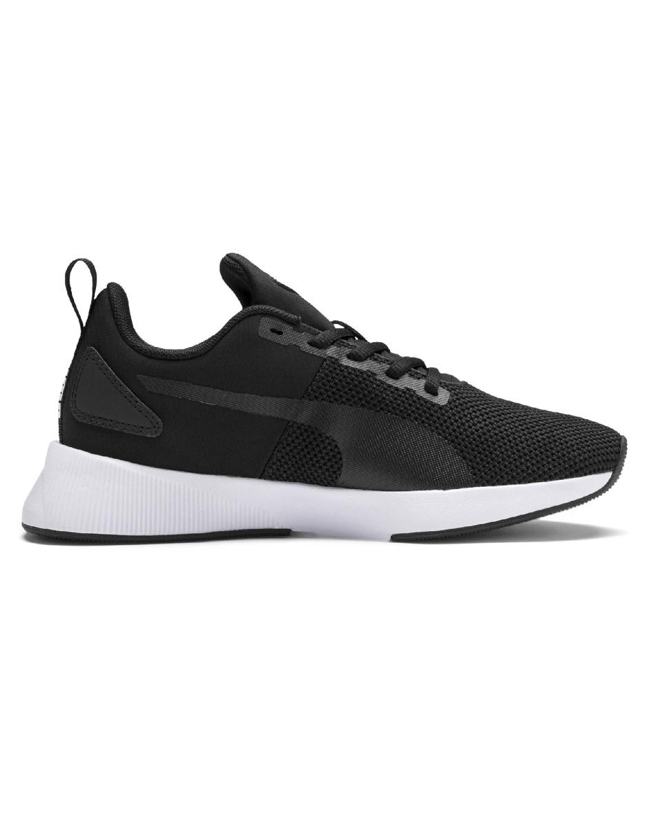Tenis pruebas modelo AI para hombre